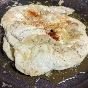 鶏ムネ肉のガーリックジンジャー醤油ソテー